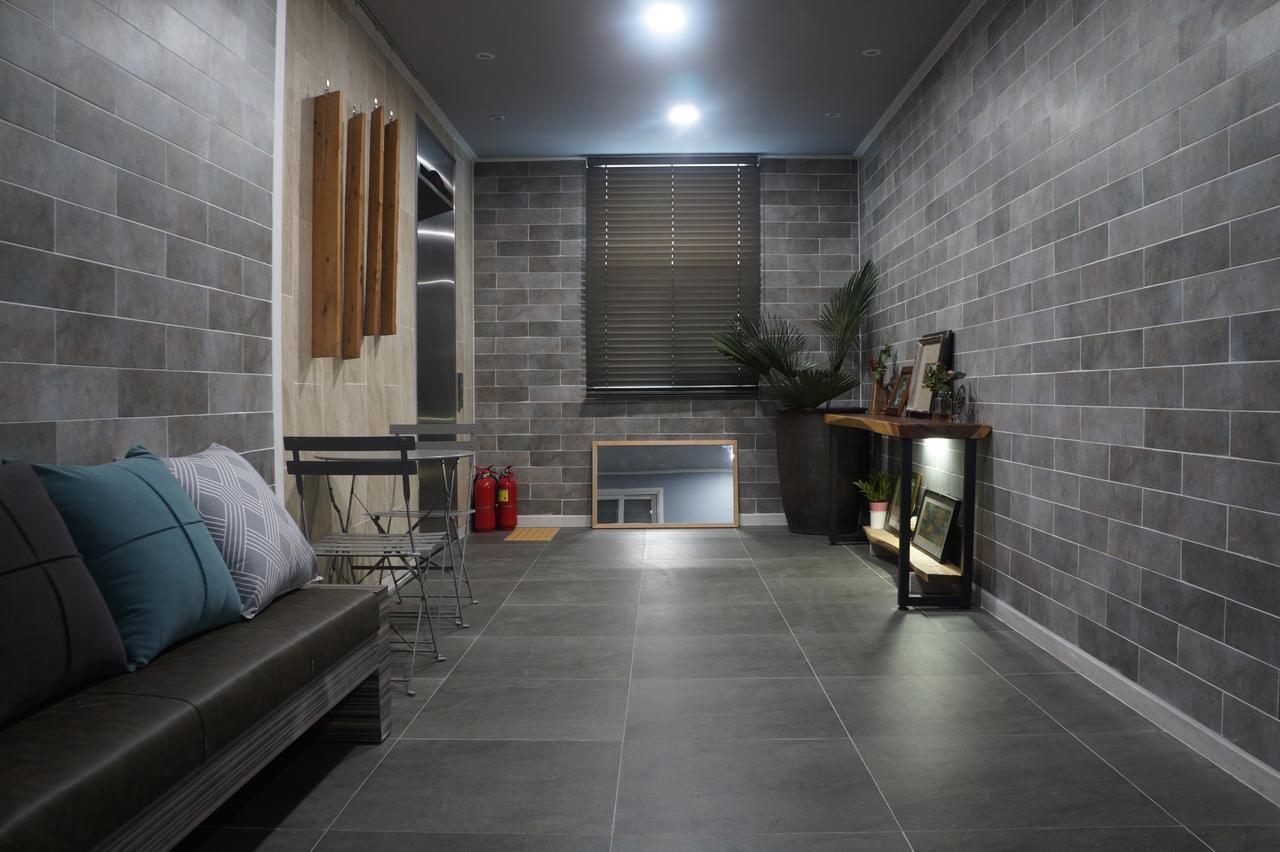 Art And Stay Suncheon Extérieur photo